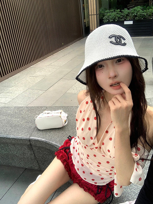 NA+ 甜心復古波點V領上衣（附飄帶）