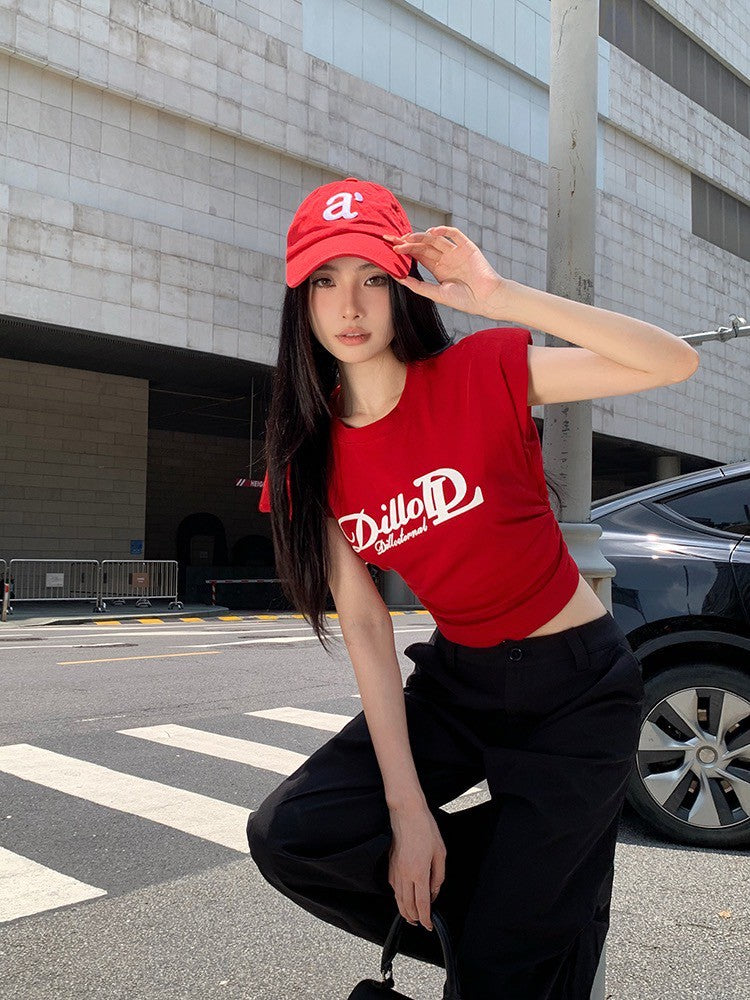 ''Na+''美式DL墊肩收腰字母辣妹上衣 紅