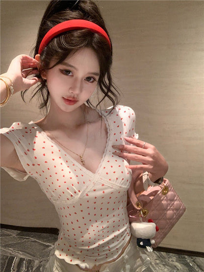 Na+ 韓系香奶奶 蕾絲修身薄款上衣 愛心印花款