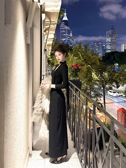 NA+ 基礎百搭V領飄帶修身黑色連衣裙