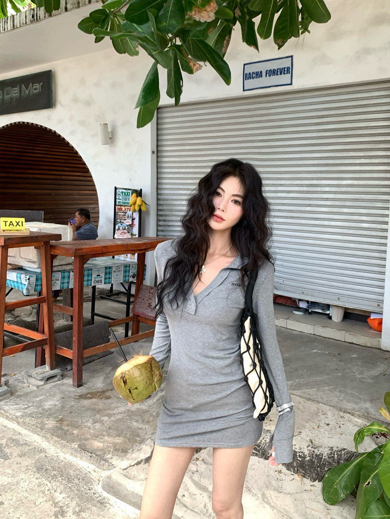 NA+ SO HOT辣妹polo領彈力連身裙 灰/藏藍