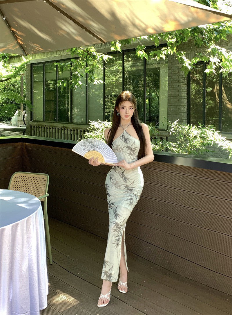 Na+ 清冷竹墨葉印花掛脖網紗連身裙