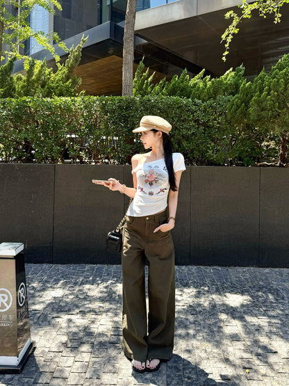 NA+ 嘻痞辣妹十字愛心印花不規則斜肩上衣 白