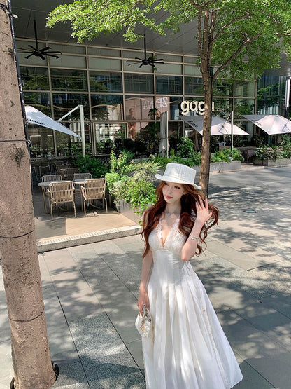 NA+ 叢野少女 夢幻法式重工蕾絲V領連身裙