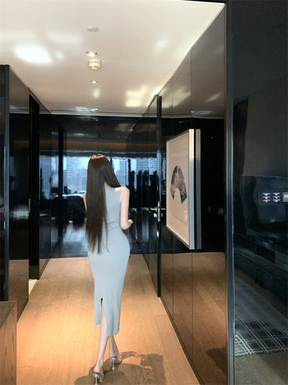 NA+ 溫柔歐膩低飽和藍灰針織背心 開叉半身裙