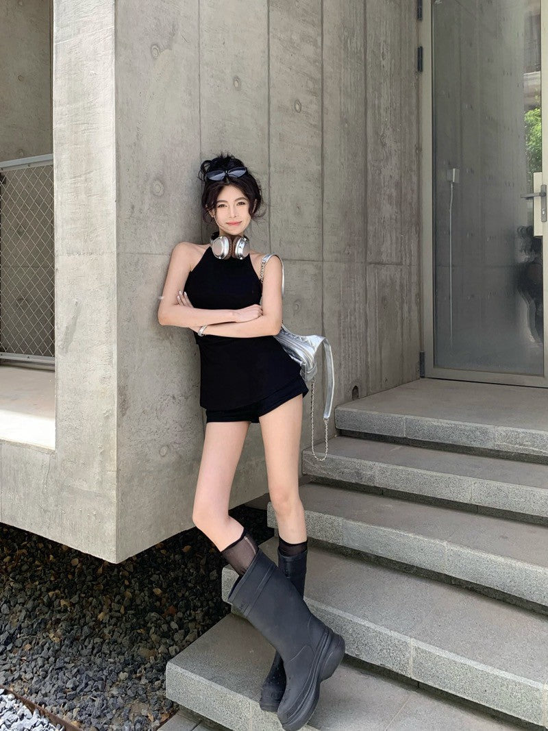 Na+ RO簡約運動感辣妹修身背心 黑