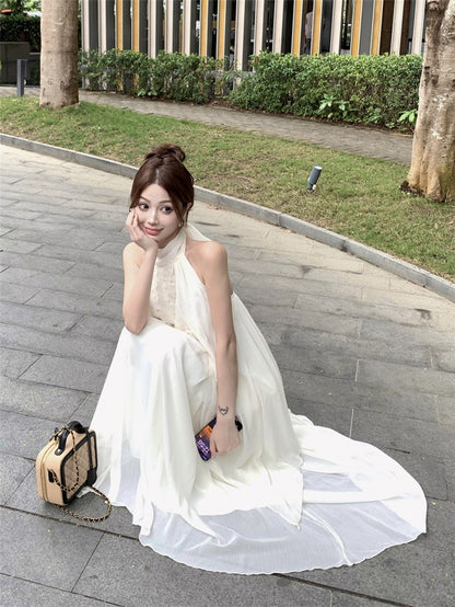 NA+ 富養千金 花朵飄感背心/米杏半身裙