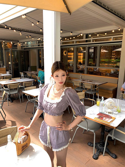 NA+ 法式lazy girl 方領格紋拼接短款上衣 花邊休閒短褲