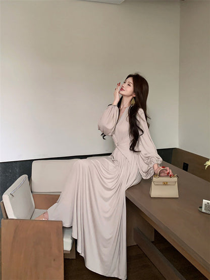 NA+ 淡香純慾蕾絲扭結拼接長款連身裙 奶茶