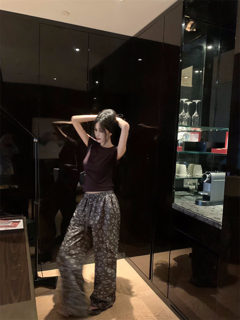 NA+ 酒店舒適穿寬鬆簡約tee/碎花休閒褲