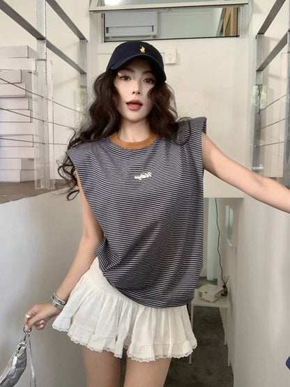 NA+ 熱愛復古味～高智感坎肩條紋上衣 深藍/咖