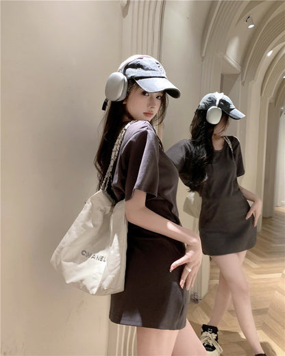 Na+ 鬆弛感收腰口袋T shirt裙 深灰