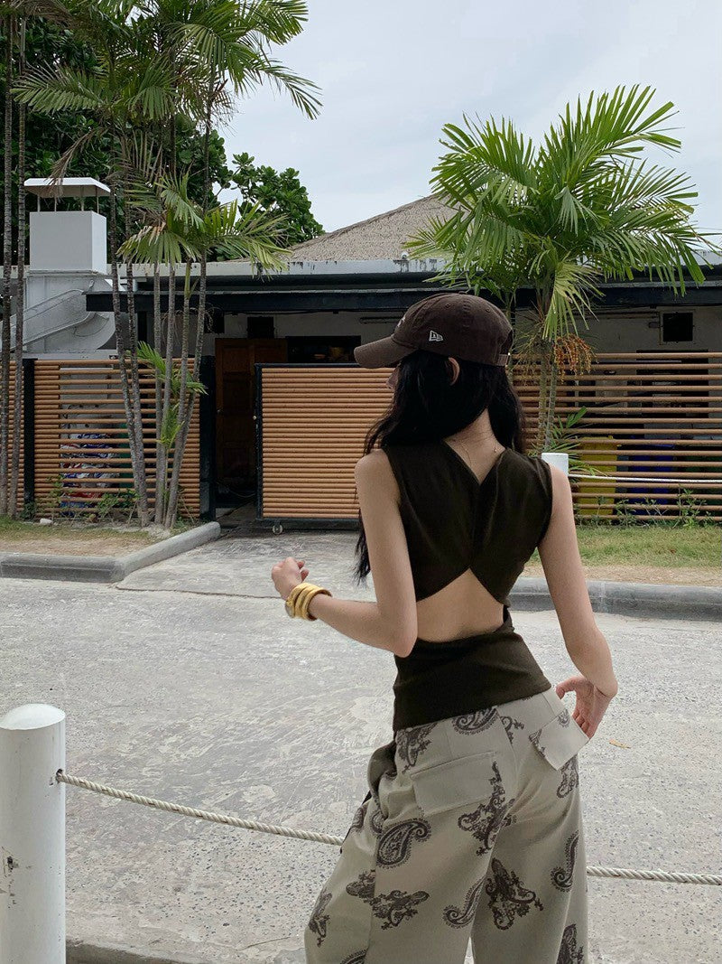 NA+ 美式簡約美腰縷空背心 棕綠