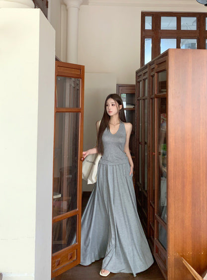 NA+ 簡約純色棉質掛脖露背上衣 休閒半身裙 灰/黑