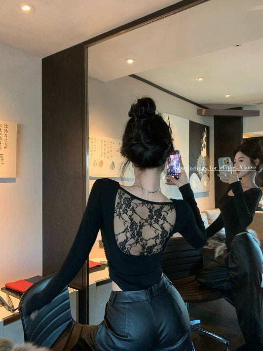 NA+ U領帶胸墊美背蕾絲上衣 黑/白