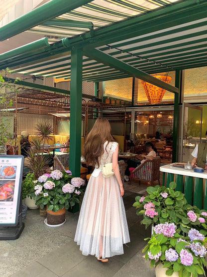 NA+ 驚艷絕美白色波點裙 法式收腰蕾絲無袖上衣