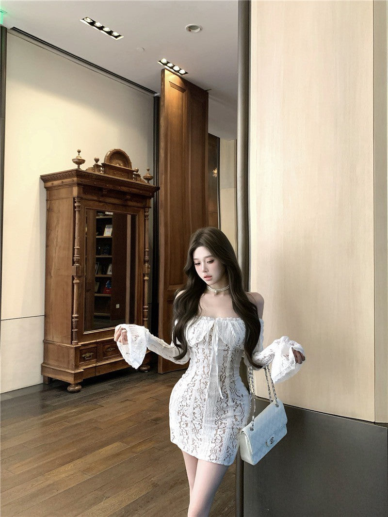 NA+ 法式香肩荷葉緊身連身裙