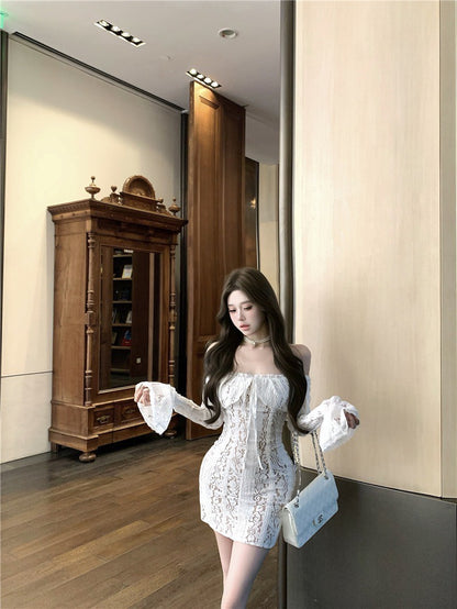 NA+ 法式香肩荷葉緊身連身裙