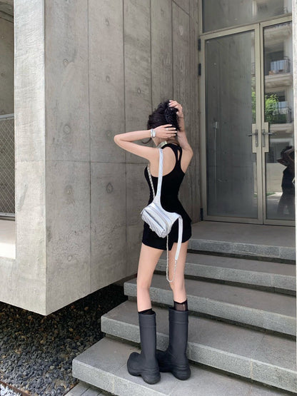 Na+ RO簡約運動感辣妹修身背心 黑