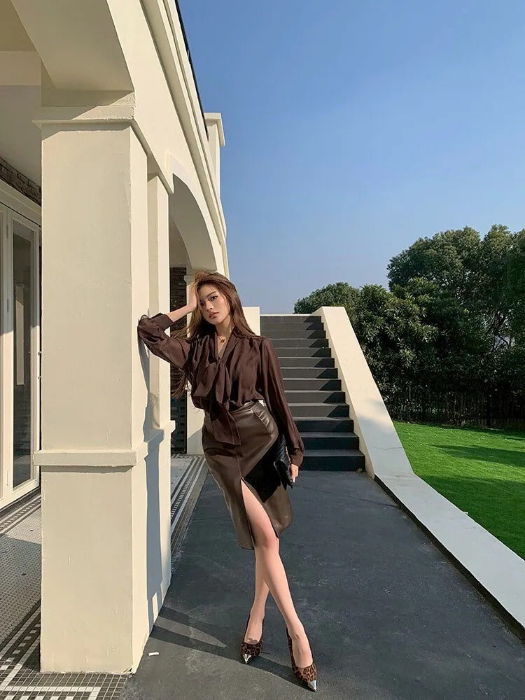 NA+ 野性美 通勤透紗飄帶襯衫/前開衩高腰半身裙 咖