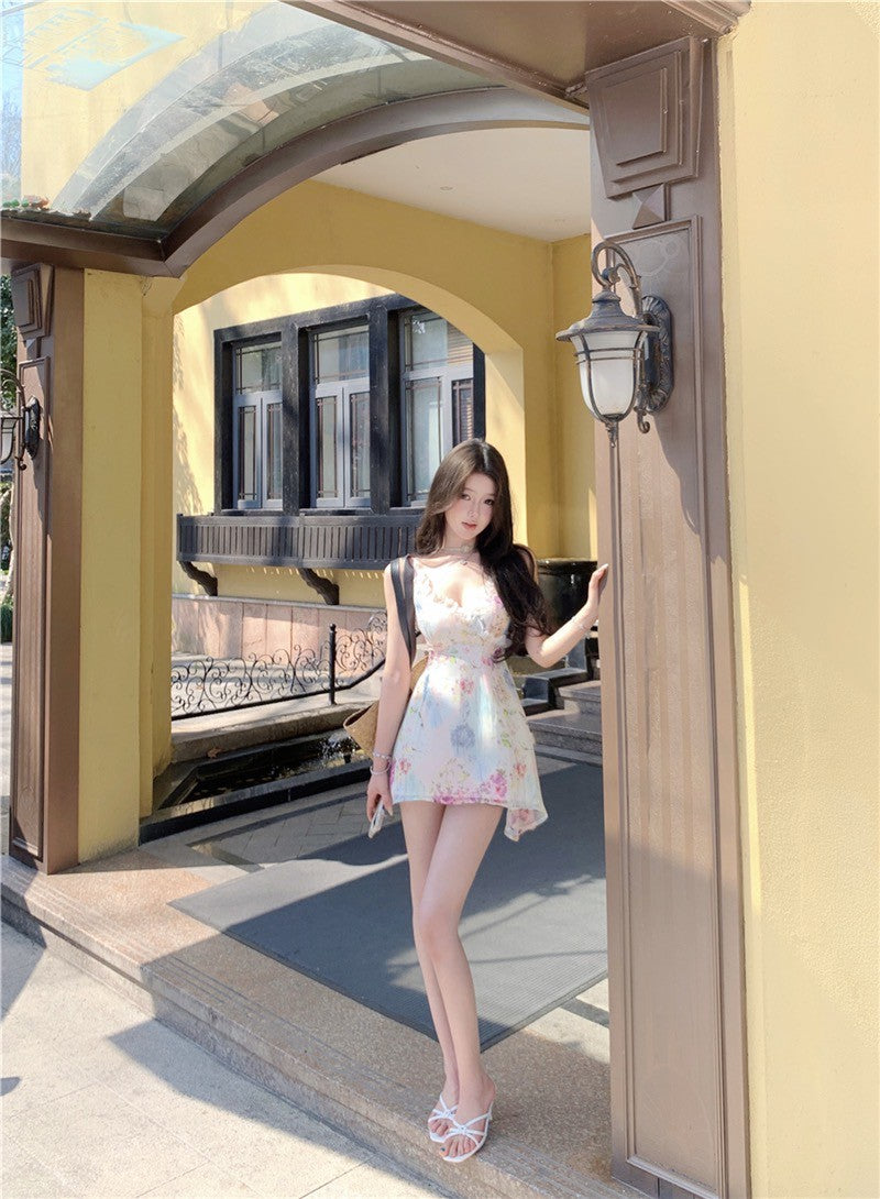 Na+ 熱帶雨林 V領收腰細肩上衣