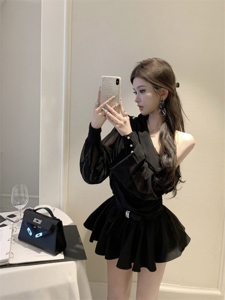 NA+ 法式白月光斜肩半透雪紡褶皺上衣花苞套裝 黑