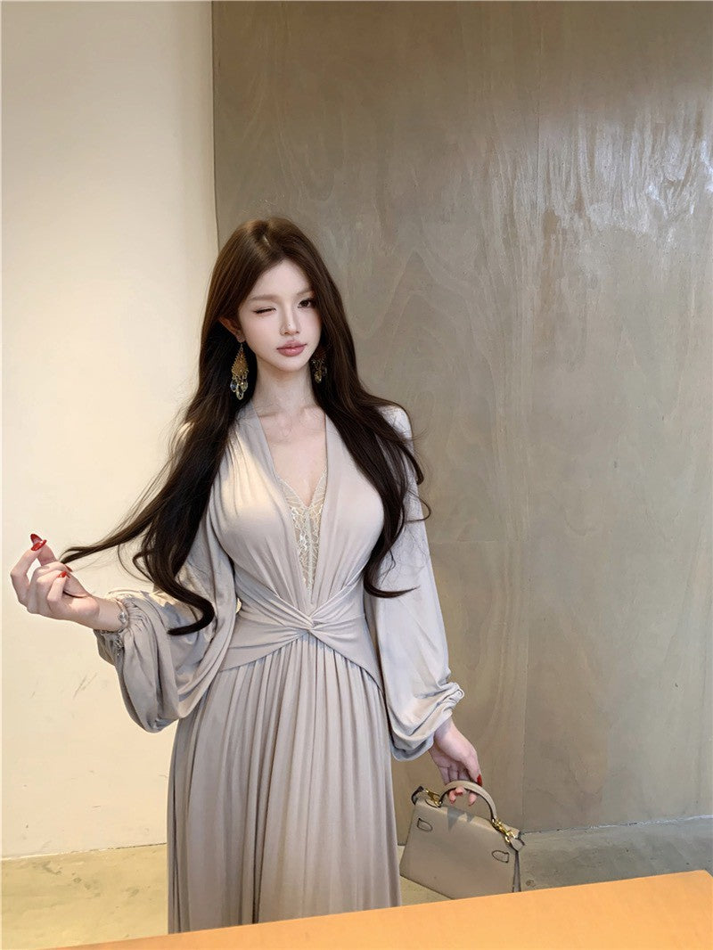 NA+ 淡香純慾蕾絲扭結拼接長款連身裙 奶茶