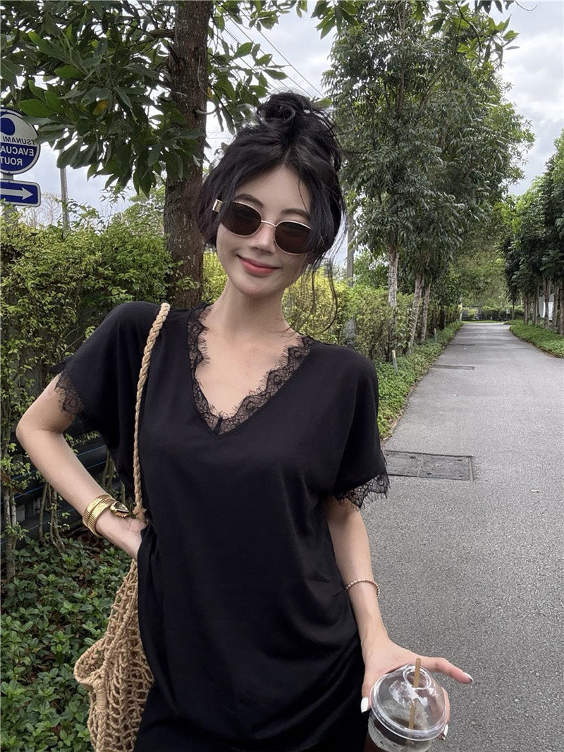 NA+ New money簡約蕾絲V領寬鬆上衣 透視拼接半身裙 白/黑