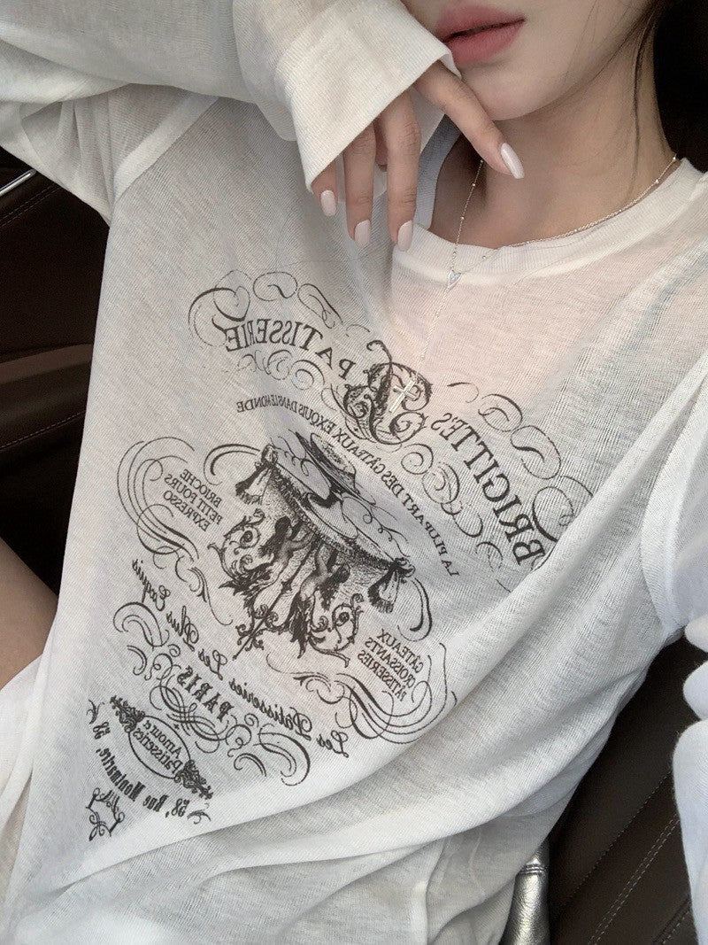 Na+ 俏皮防曬模式 圓領美式印花上袖上衣 白