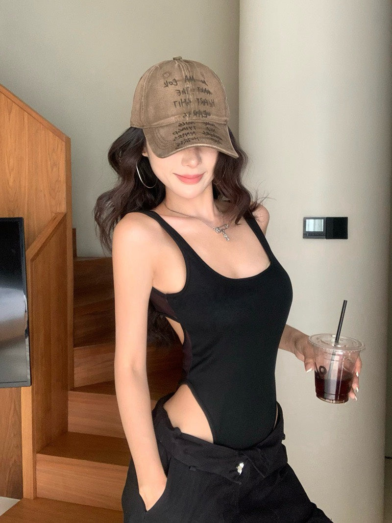 NA+ 歐美控的愛 設計款帶胸墊U領連體衣 黑