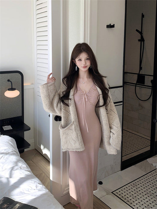 NA+ 法式微醺優雅蕾絲拼接粉色連身裙 口袋針織開衫