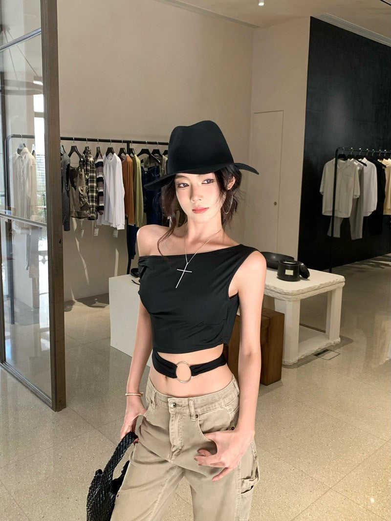 NA+ 鎖肩性感不對稱露腰修身上衣 黑