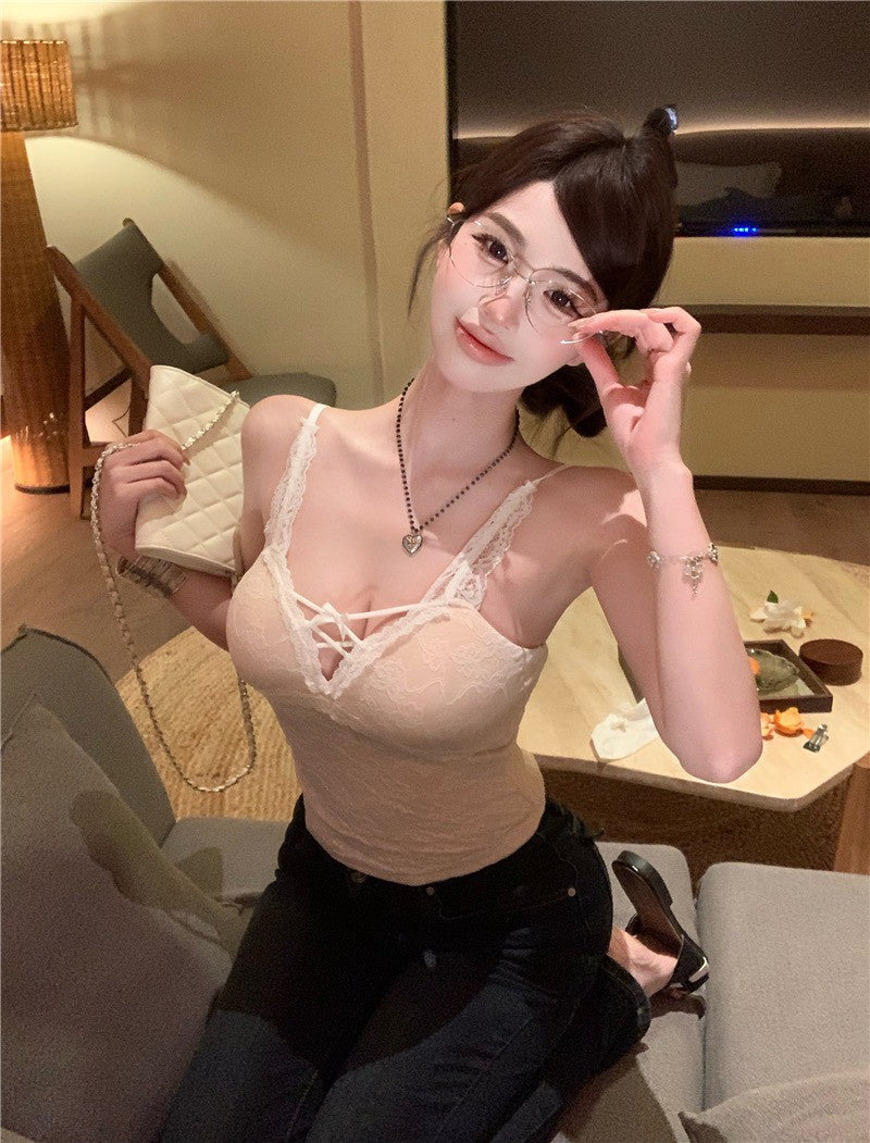 NA+ 甜心公主 緹花蕾絲V領背心 杏