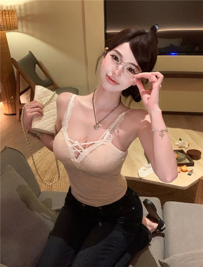 NA+ 甜心公主 緹花蕾絲V領背心 杏