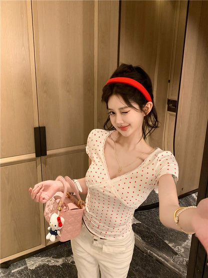 Na+ 韓系香奶奶 蕾絲修身薄款上衣 愛心印花款