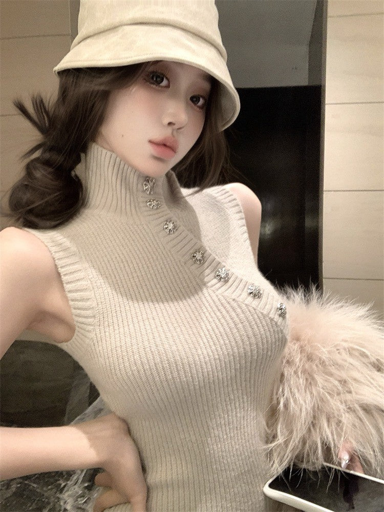 NA+ 香肩美人寶石釦針織高領背心 紅/杏