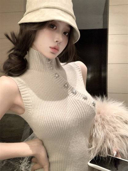 NA+ 香肩美人寶石釦針織高領背心 紅/杏