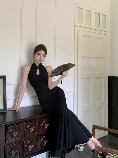 NA+ 御姐風範盤扣魚尾連身裙 黑