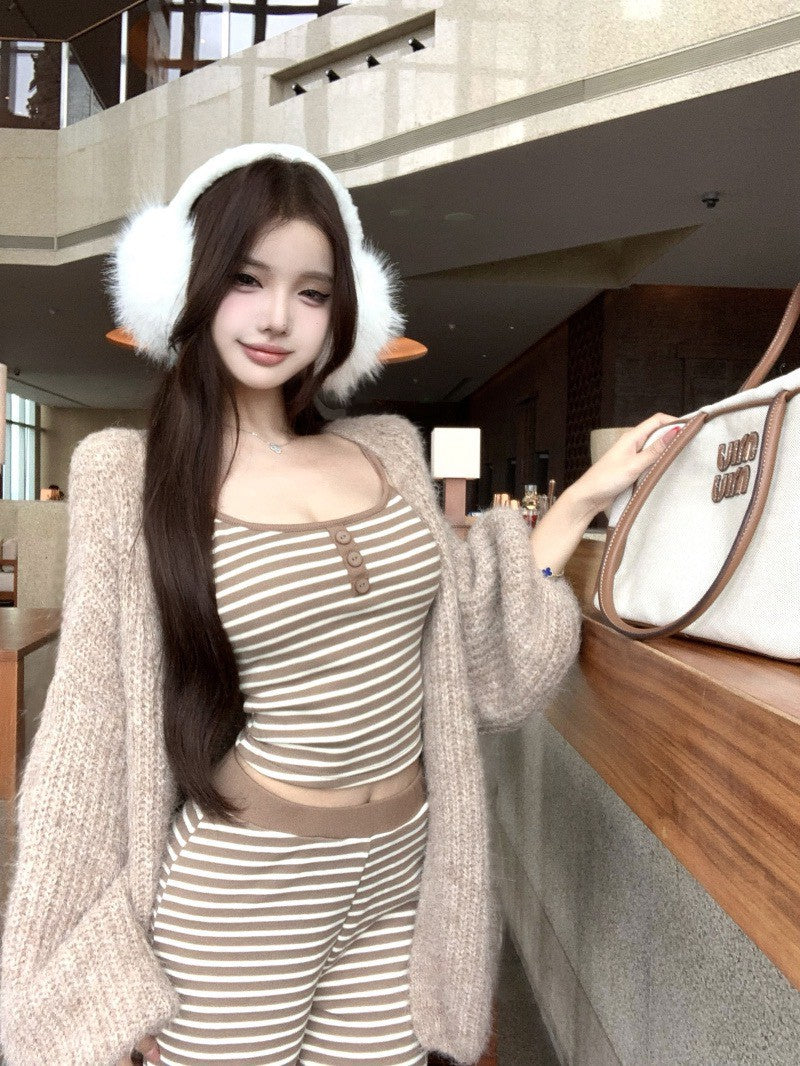 NA+ 初秋居家暖呼系列 奶茶條紋顯瘦三版選品