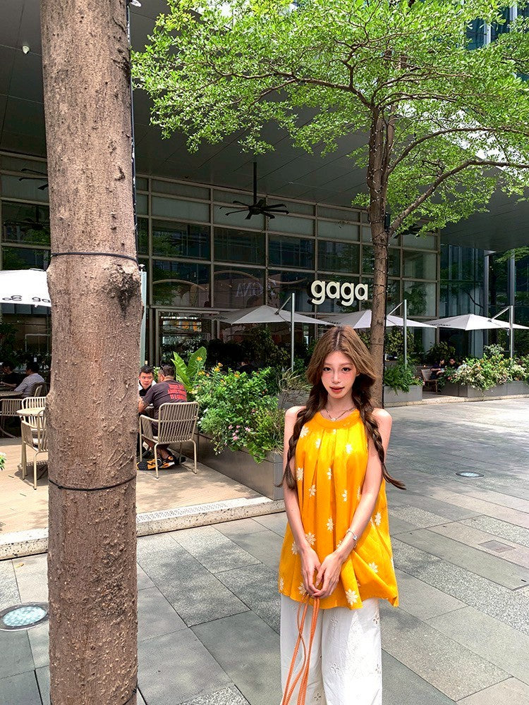 NA+ 黃油可麗露繡花料圓領背心上衣