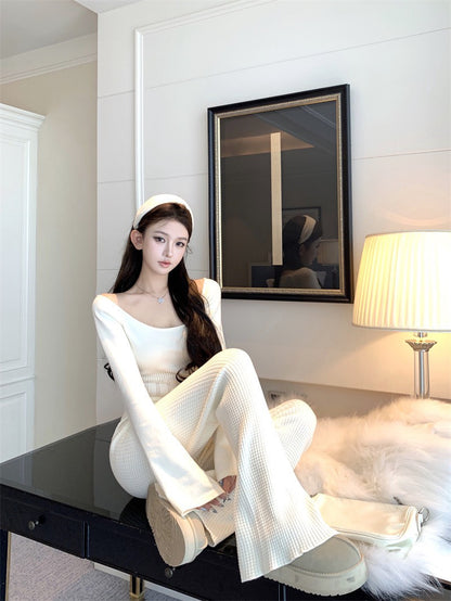 NA+ 韓系人 時髦針織修身喇叭袖上衣/休閒褲  杏