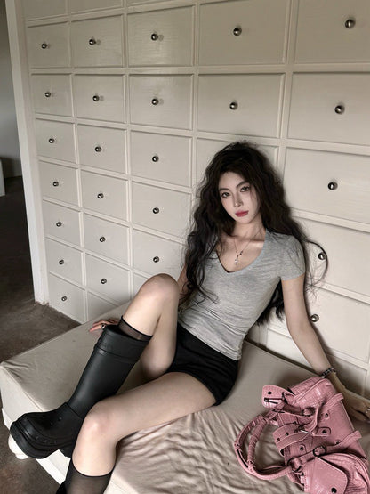 NA+ 絕對辣妹基礎百搭V領彈力上衣3色