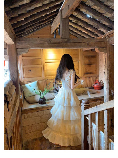 NA+ 度假女神佳麗裙襬收腰蛋糕連長裙