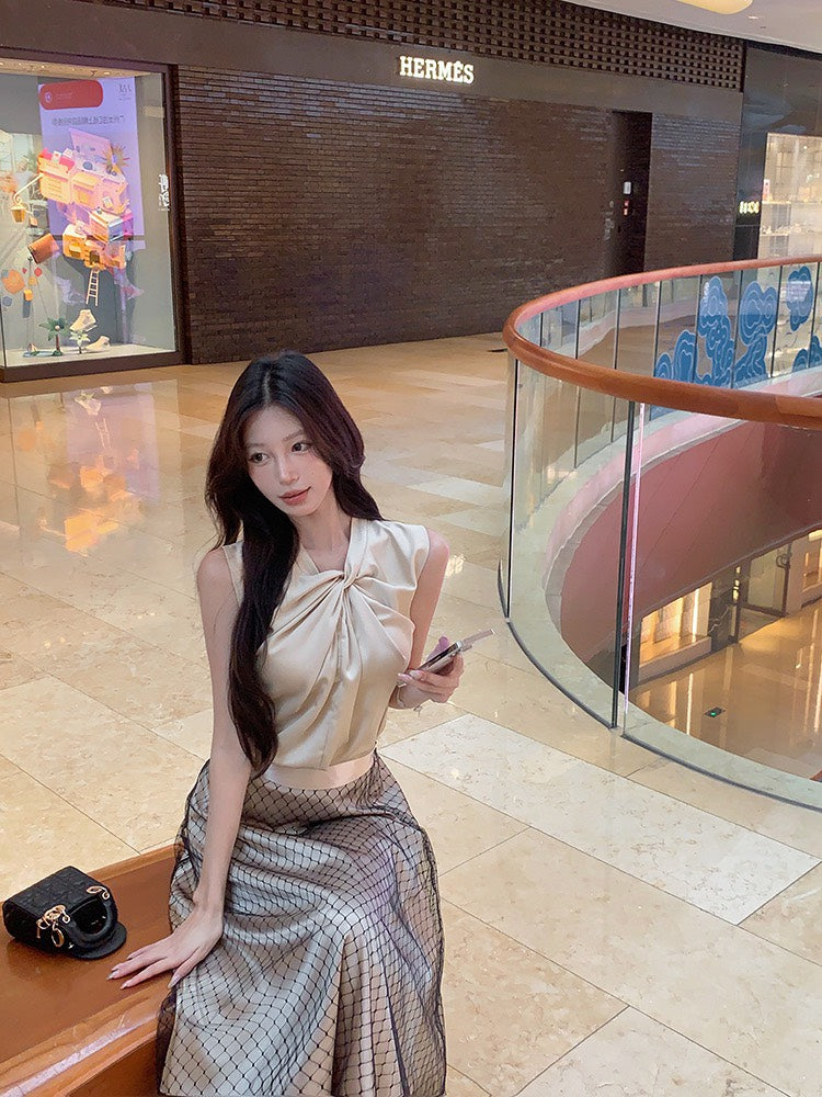 NA+ 黑閃耀人魚紗雙層半身裙 金色扭結上衣