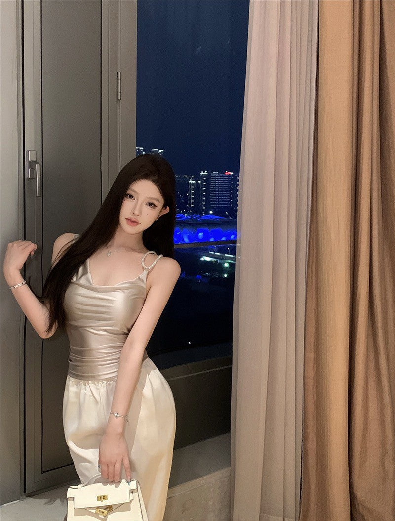 NA+ 香檳珠寶蘯領修身背心 修身休閒褲