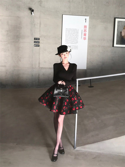 NA+ sweet 甜巧玫瑰復古V領修身上衣 玫瑰花瓣半身裙