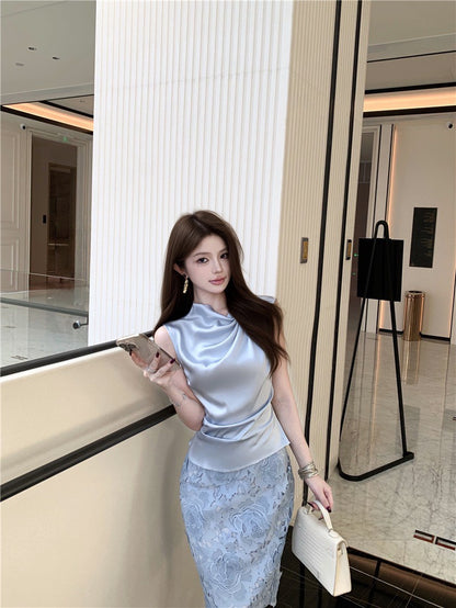 NA+ 明月藍花氣質褶皺緞面背心 蕾絲半身裙