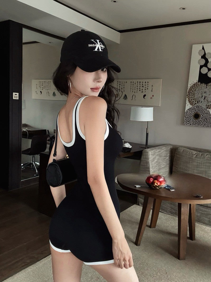 NA+ 歐美辣妹撞色運動感帶胸墊連體褲