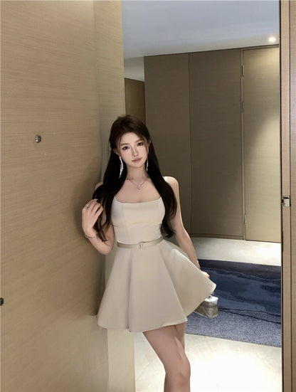 NA+ 小芭蕾 高級名媛氣質方領洋裝 香檳色