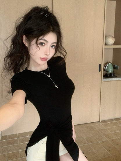 Na+ 簡約圓領側腰開叉顯瘦上衣 灰/黑